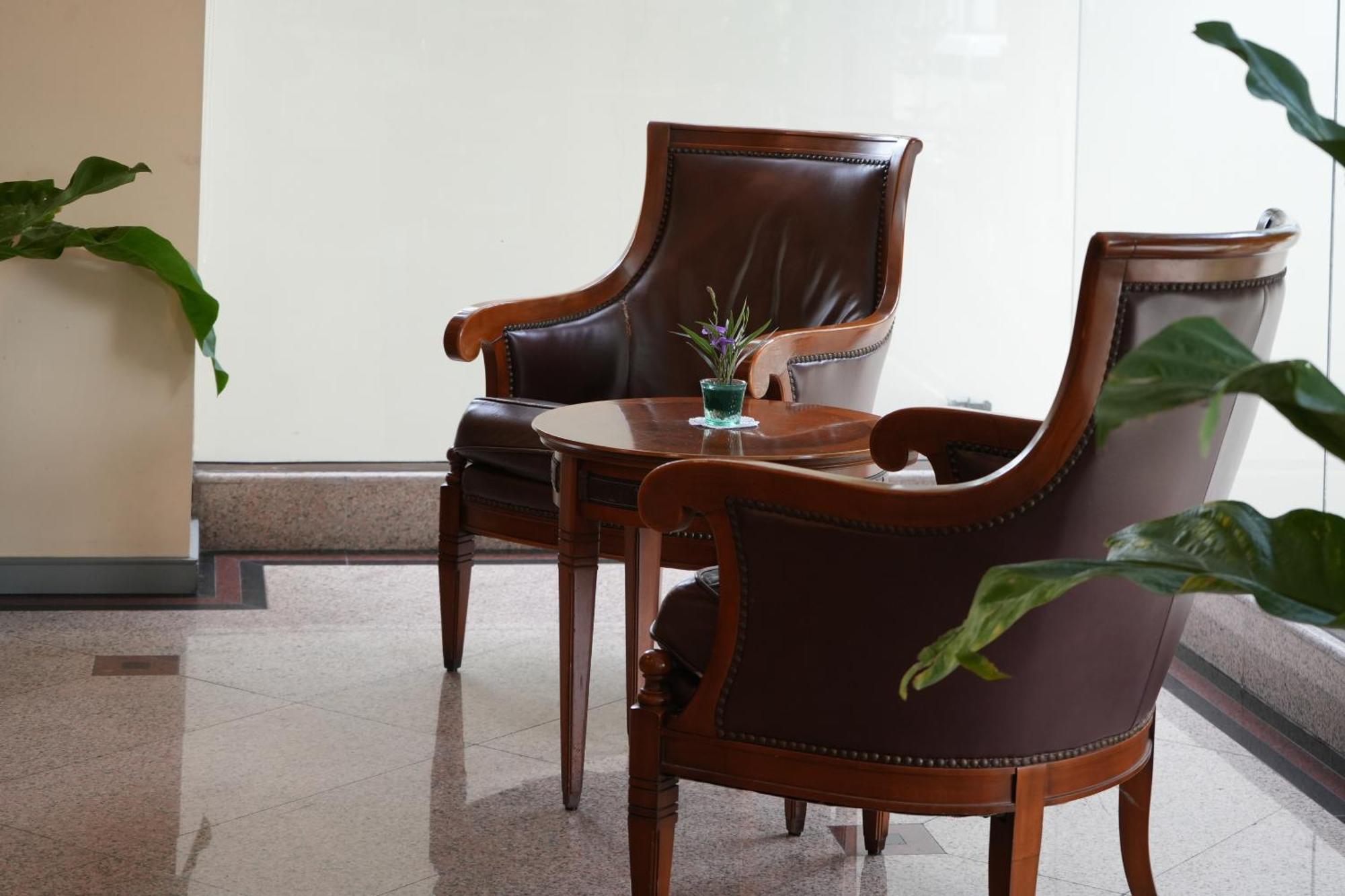 Royal Suite Hotel Бангкок Экстерьер фото
